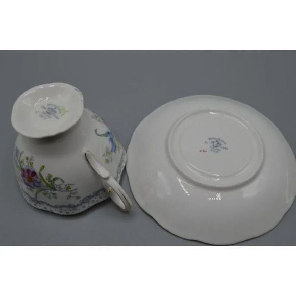 Royal Albert Gem Teacup &  Saucer - Picture 8 of 9